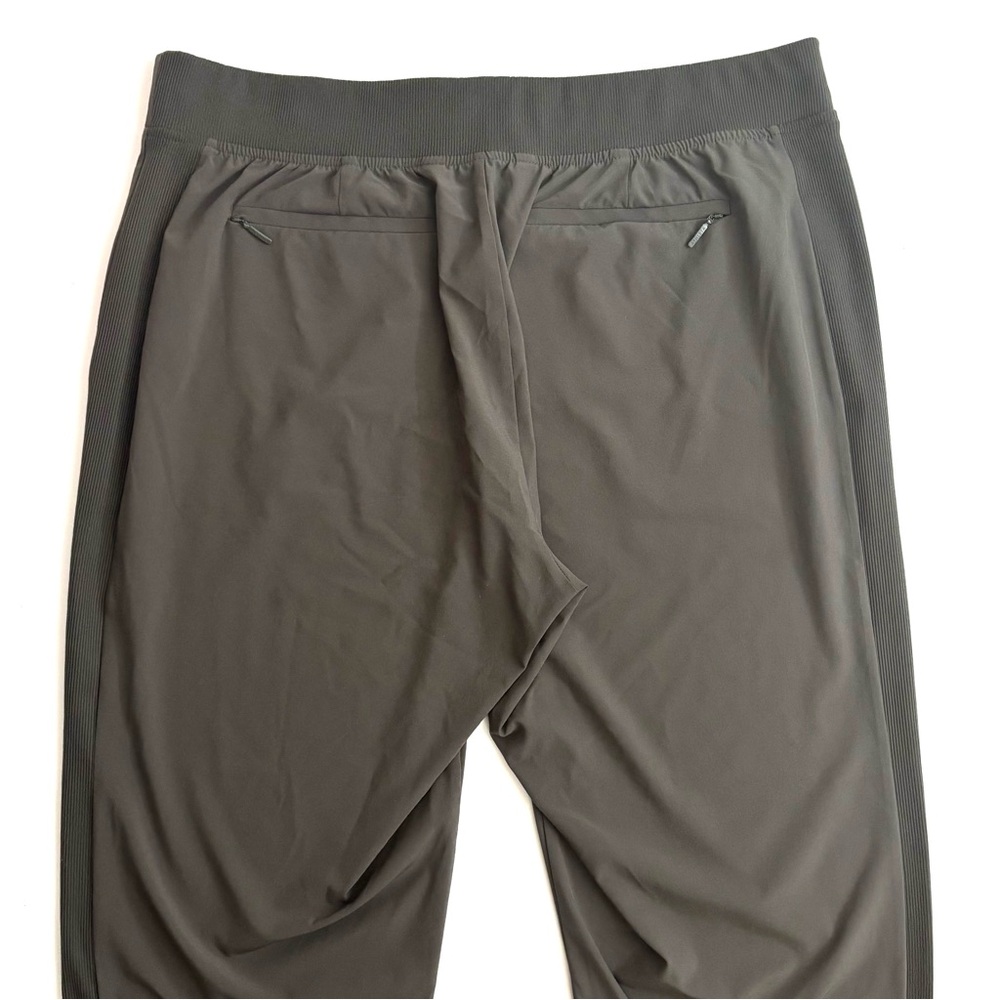 Brooklyn Mid Rise Ankle Pants In Mountain Olive Size 14T - Picture 10 of 17